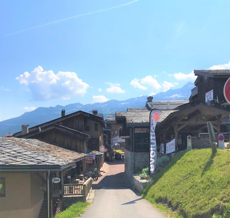 Apartment Les Coches La Plagne Exterior photo