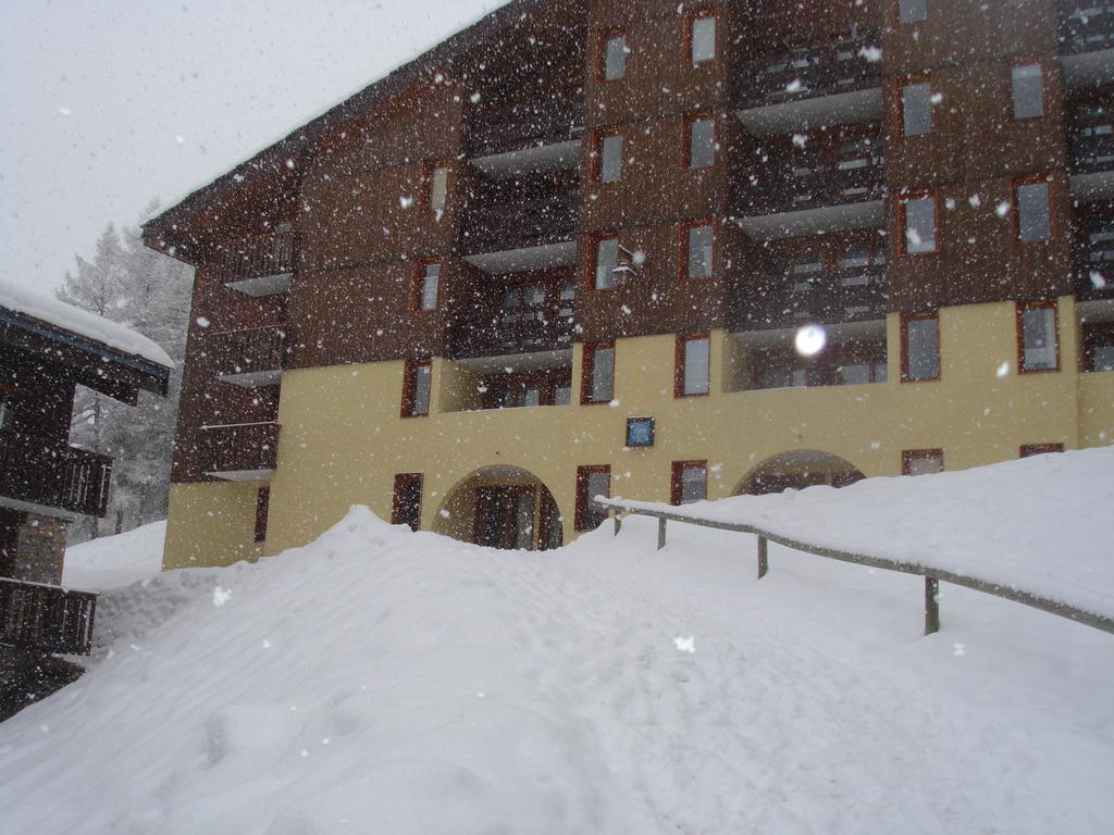 Apartment Les Coches La Plagne Exterior photo